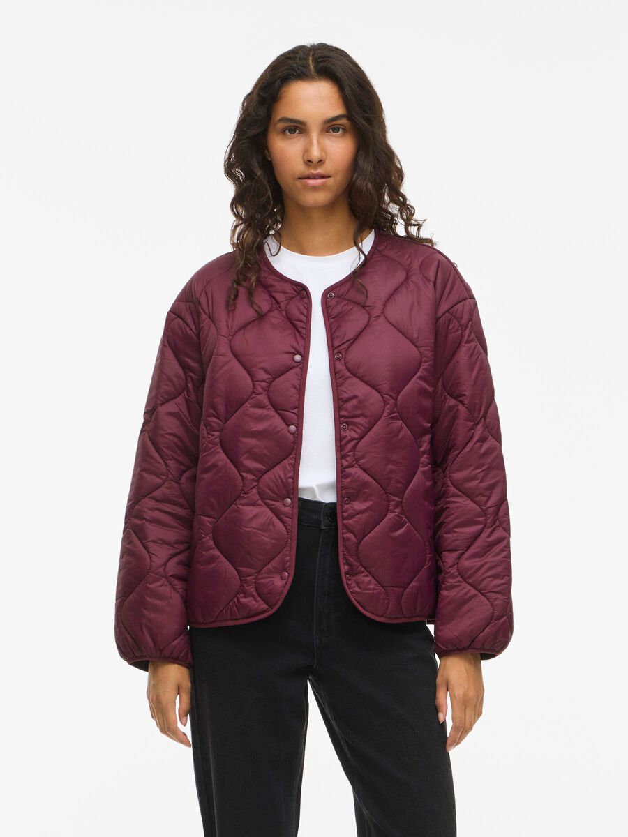 chaqueta acolchada berenjena Vila
