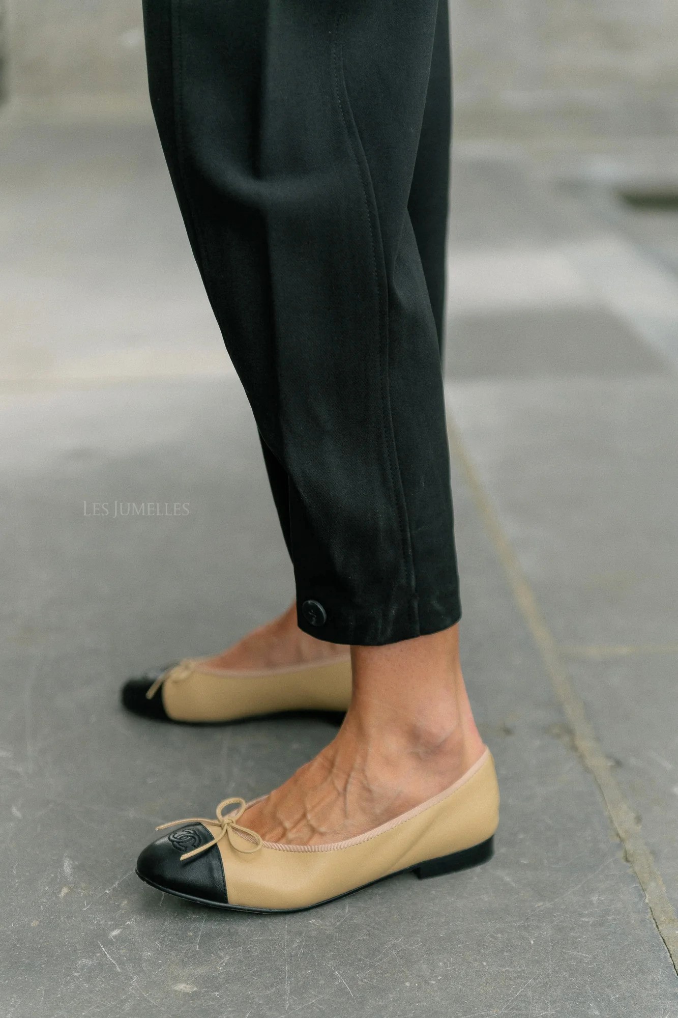 pantalón negro botón Vila mujer