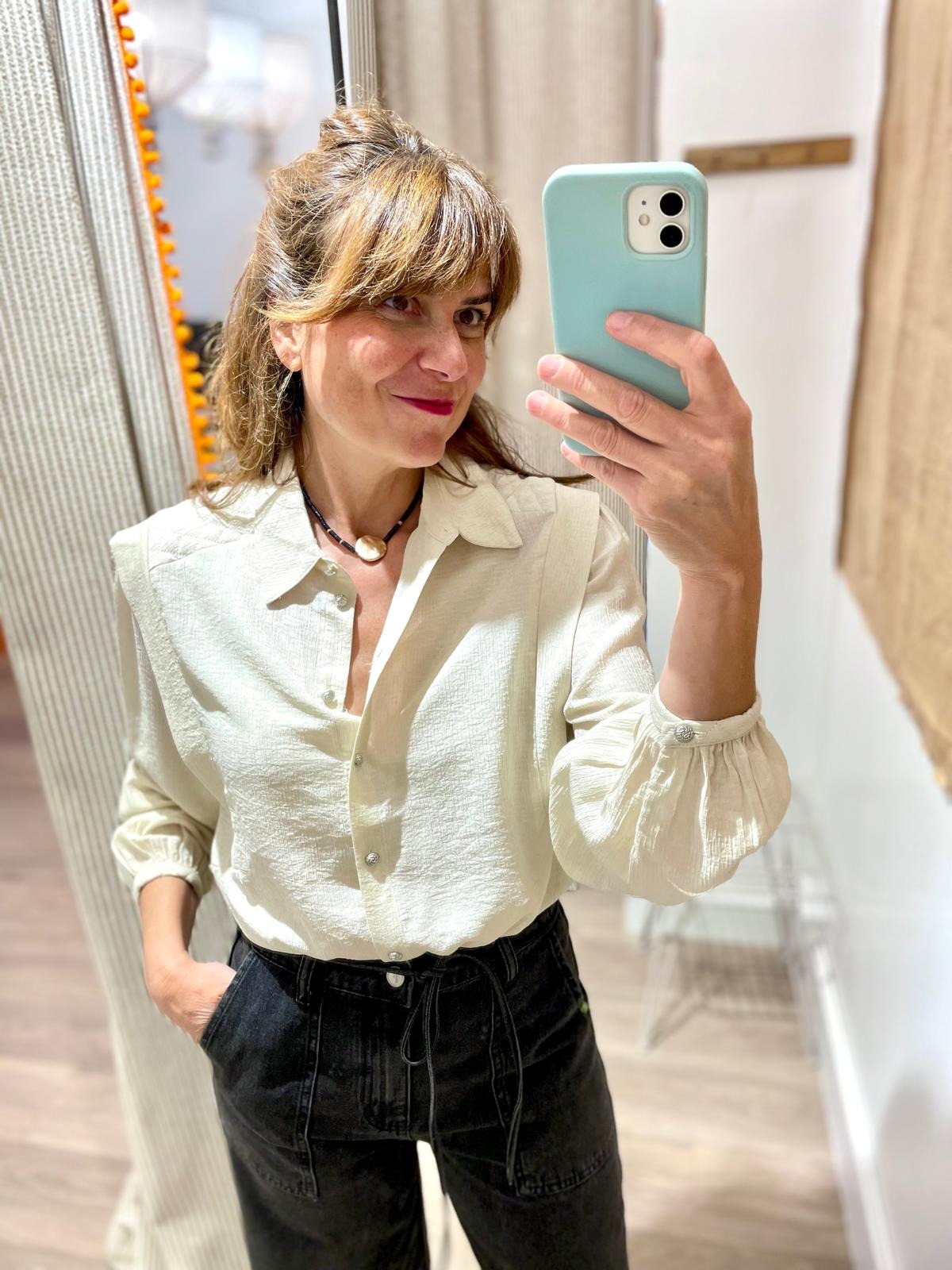 camisa vidaysa de mujer en color crudo vila