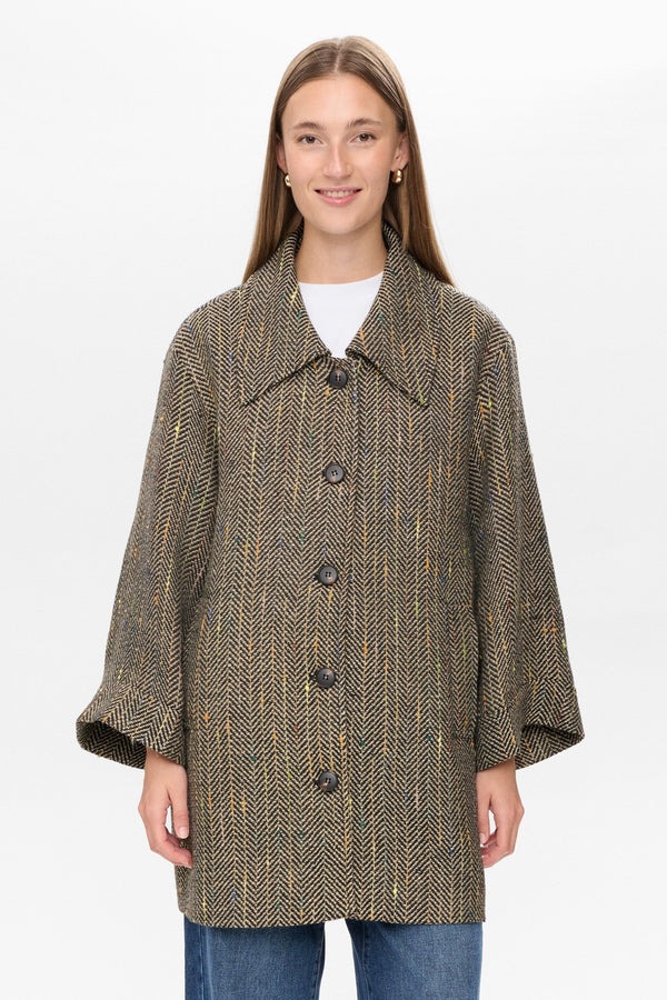 chaquetón de mujer con espiga jaspeada, cuellos y manga ancha nukimberly numph